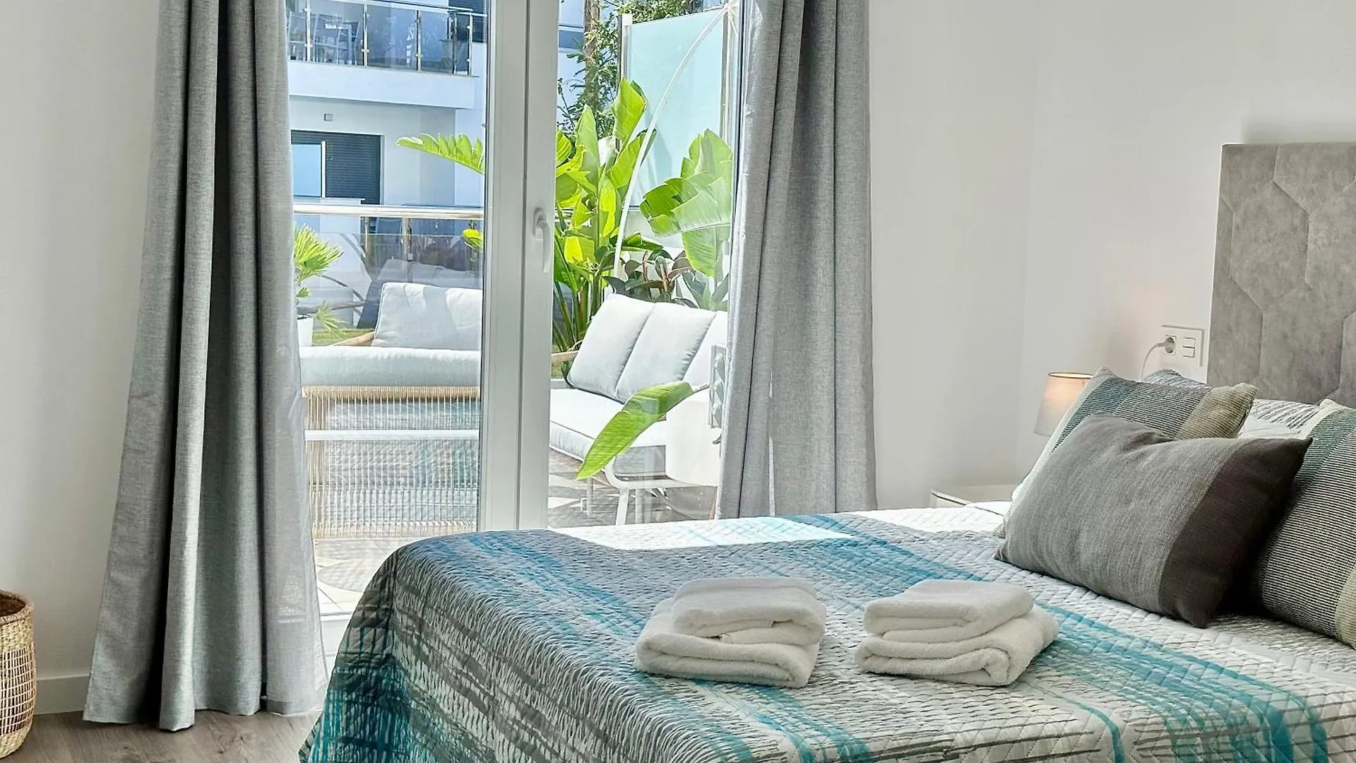 Aguacate Beach Apartamentos Playa Granada Motril Appartement