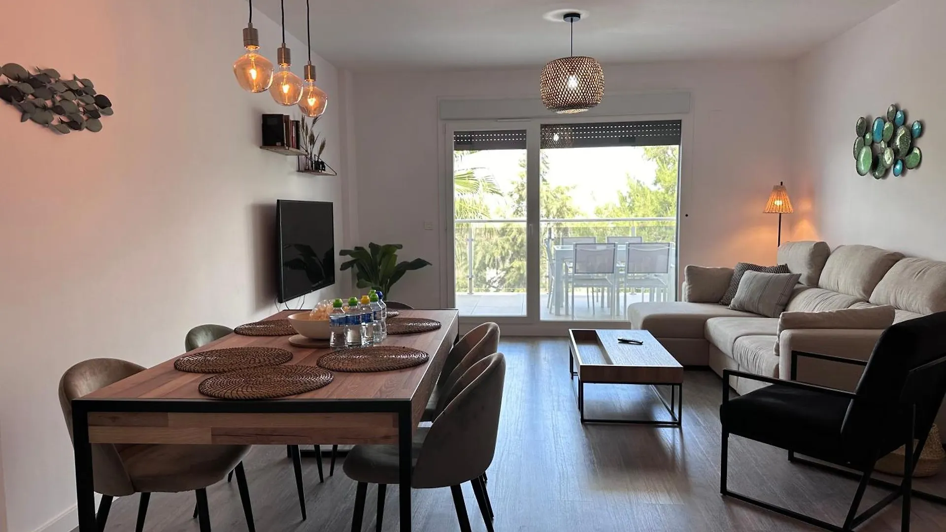 Aguacate Beach Apartamentos Playa Granada Motril 0*,