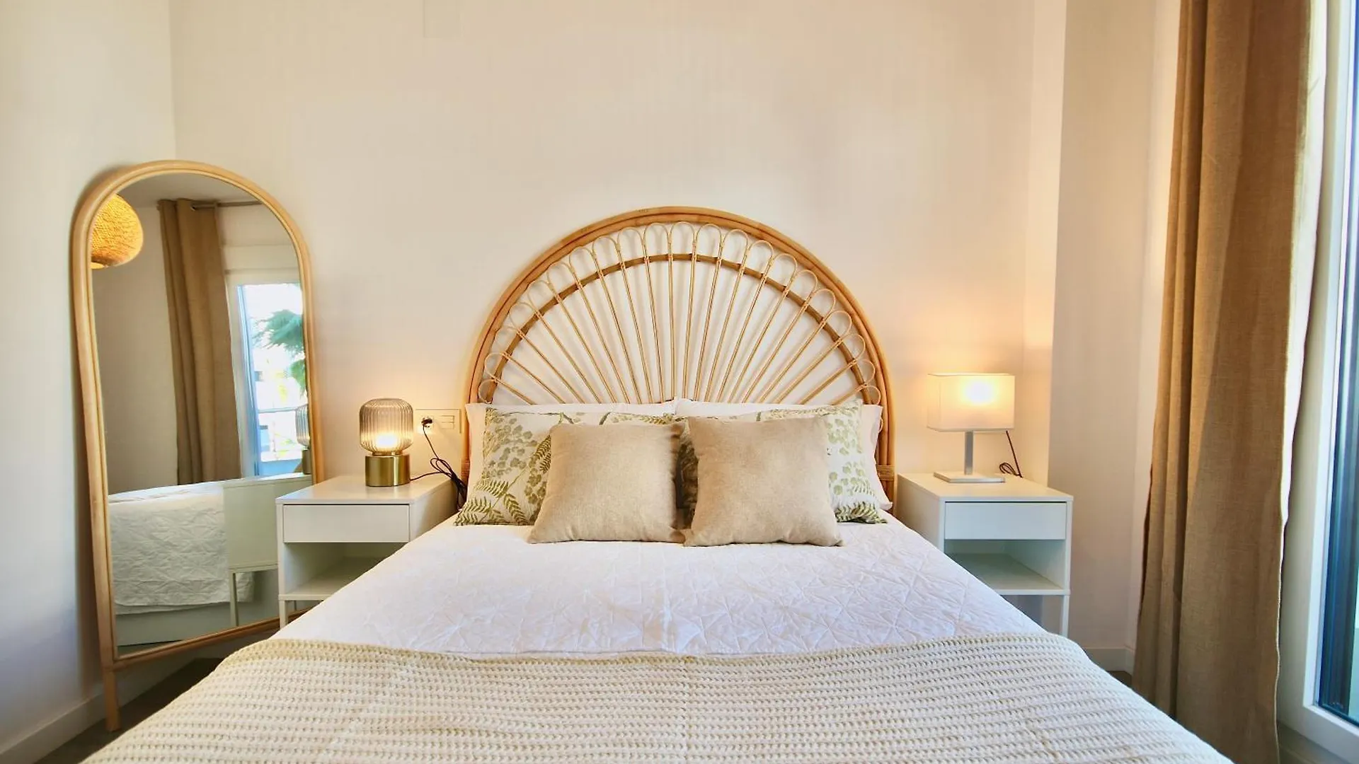 Aguacate Beach Apartamentos Playa Granada Motril Spanje