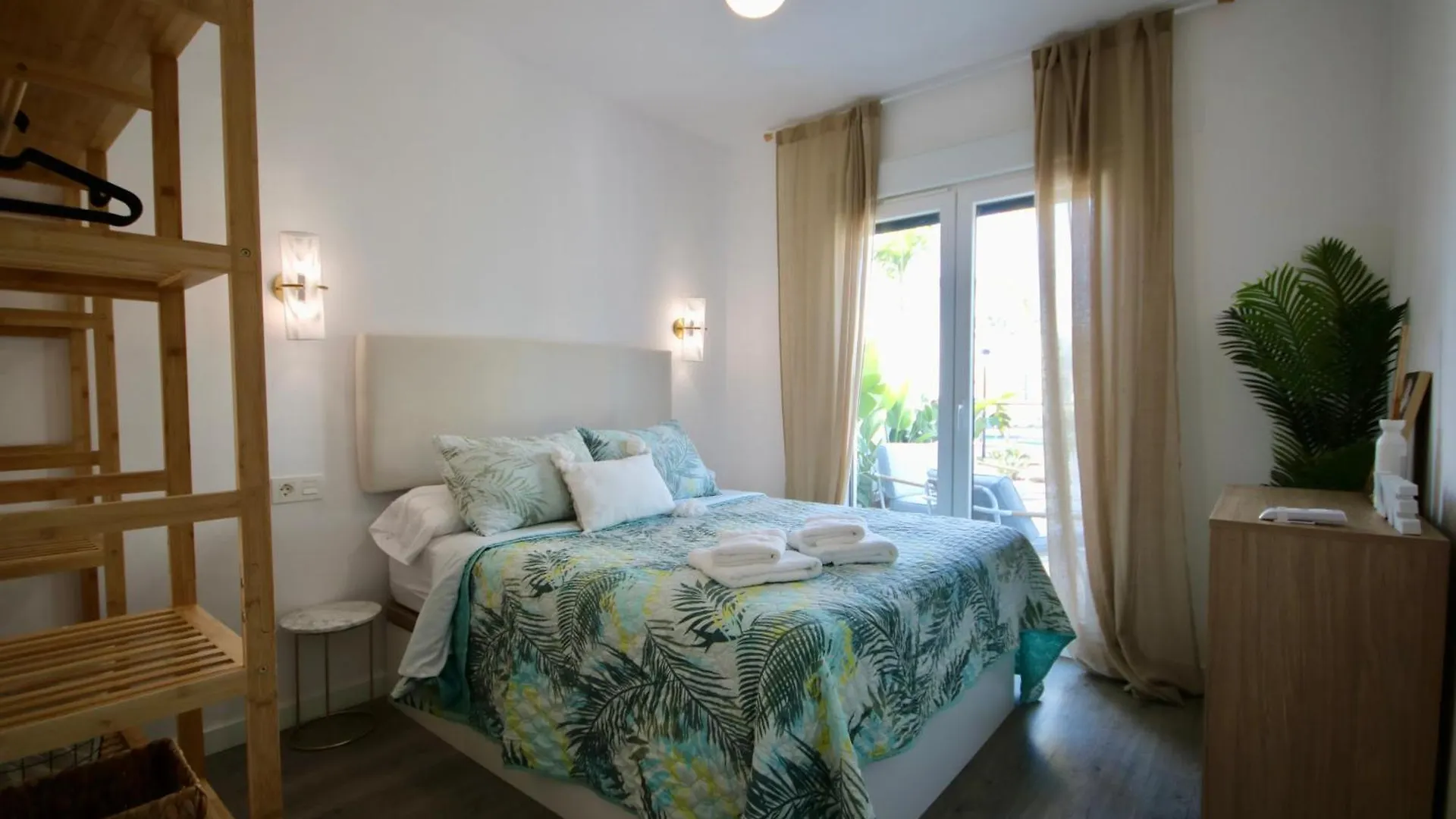 Aguacate Beach Apartamentos Playa Granada Motril 0*,