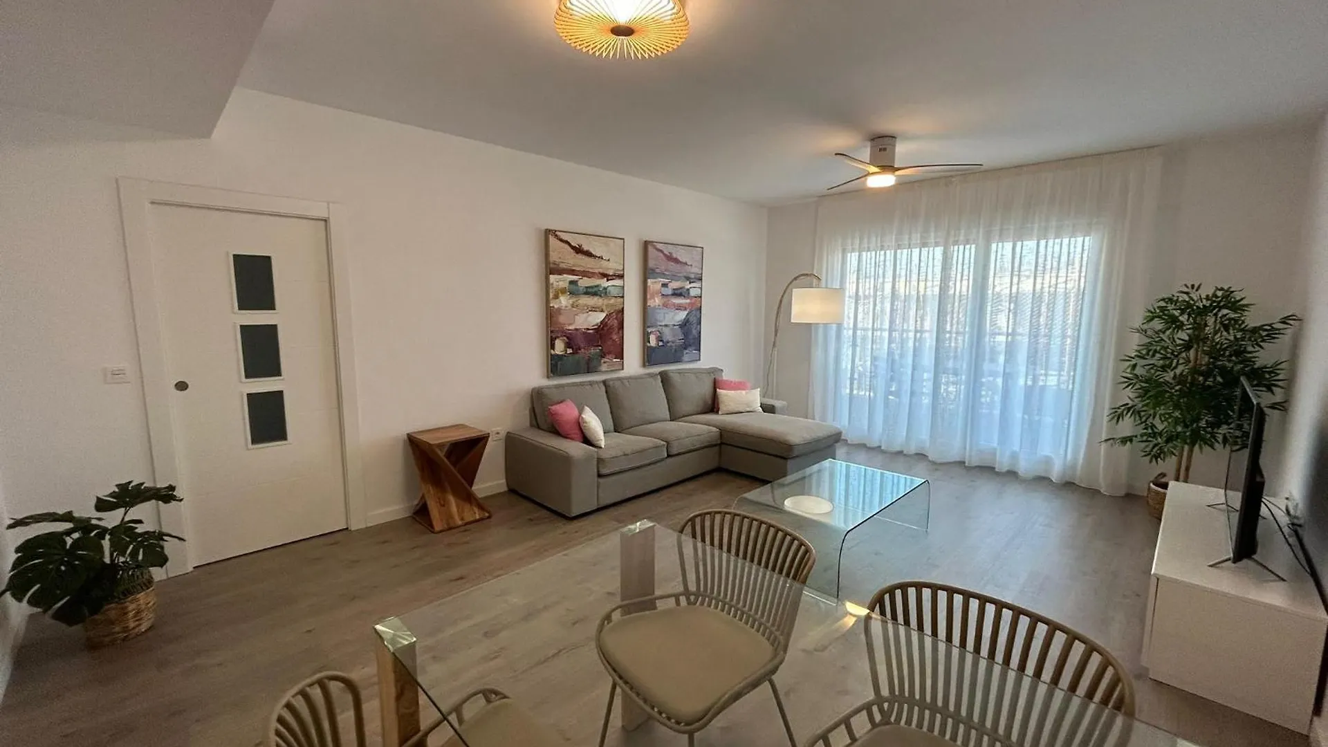 Aguacate Beach Apartamentos Playa Granada Motril